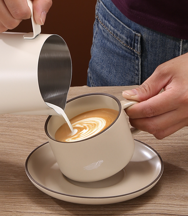 White 350ml Temp Control Milk Frothing Pitcher – 304 Stainless
